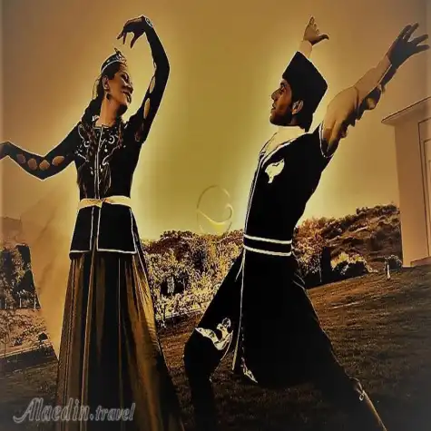 شاد ترکی فارسی قری بابا کرم