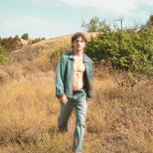 دانلود آهنگ Benson Boone با نام Pretty Slowly   