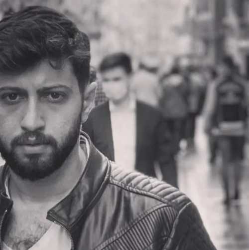 دانلود کاور آهنگ Mutlu Ol Yeter از بوراک بولوت   