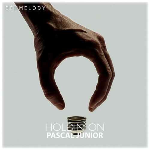 دانلود آهنگ فوق العاده Pascal Junior به نام Holdin On   