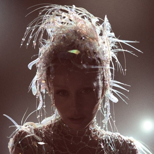 دانلود آهنگ Miley Cyrus با نام Easy Lover   